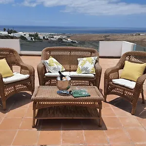 Alloggio in famiglia Feliza, Güime